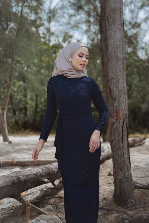 Cassandra  - Midnight Cassandra  - Midnight