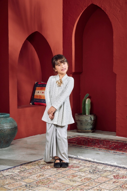 ELFIYAA KEBAYA SULAM ( girl ) - GREY