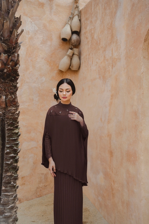 Alessandra Pleated Kurung - mahogany brown