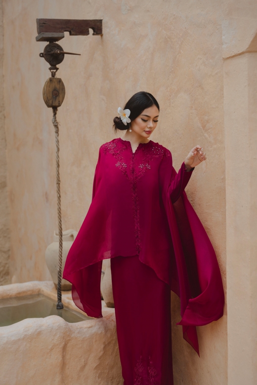 Ayyara Kaftan Kurung - Maroon